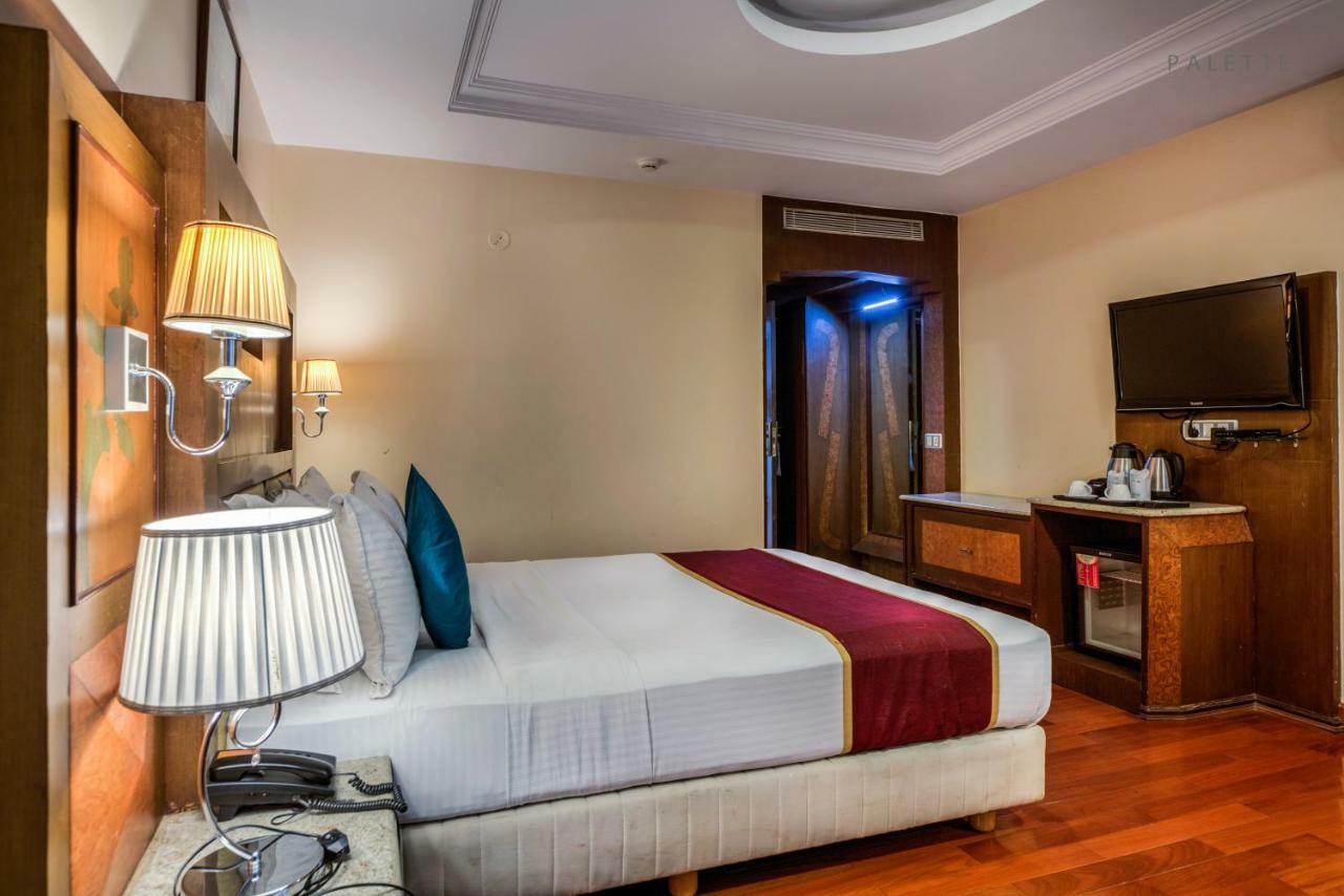 Golden Metro Hotel Μπανγκαλόρ Εξωτερικό φωτογραφία