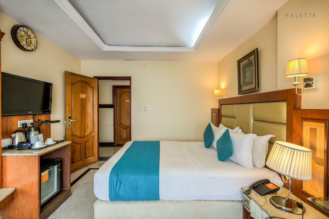 Golden Metro Hotel Μπανγκαλόρ Εξωτερικό φωτογραφία