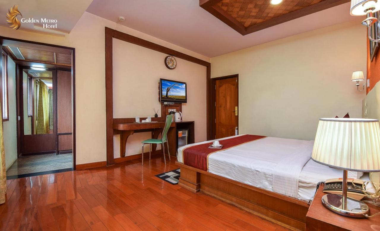 Golden Metro Hotel Μπανγκαλόρ Εξωτερικό φωτογραφία